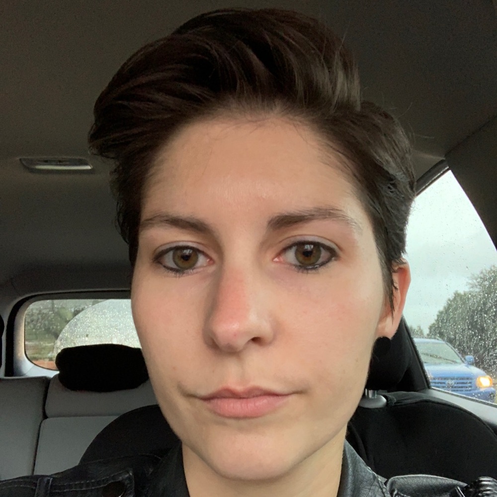 Meet your Posher, Erica